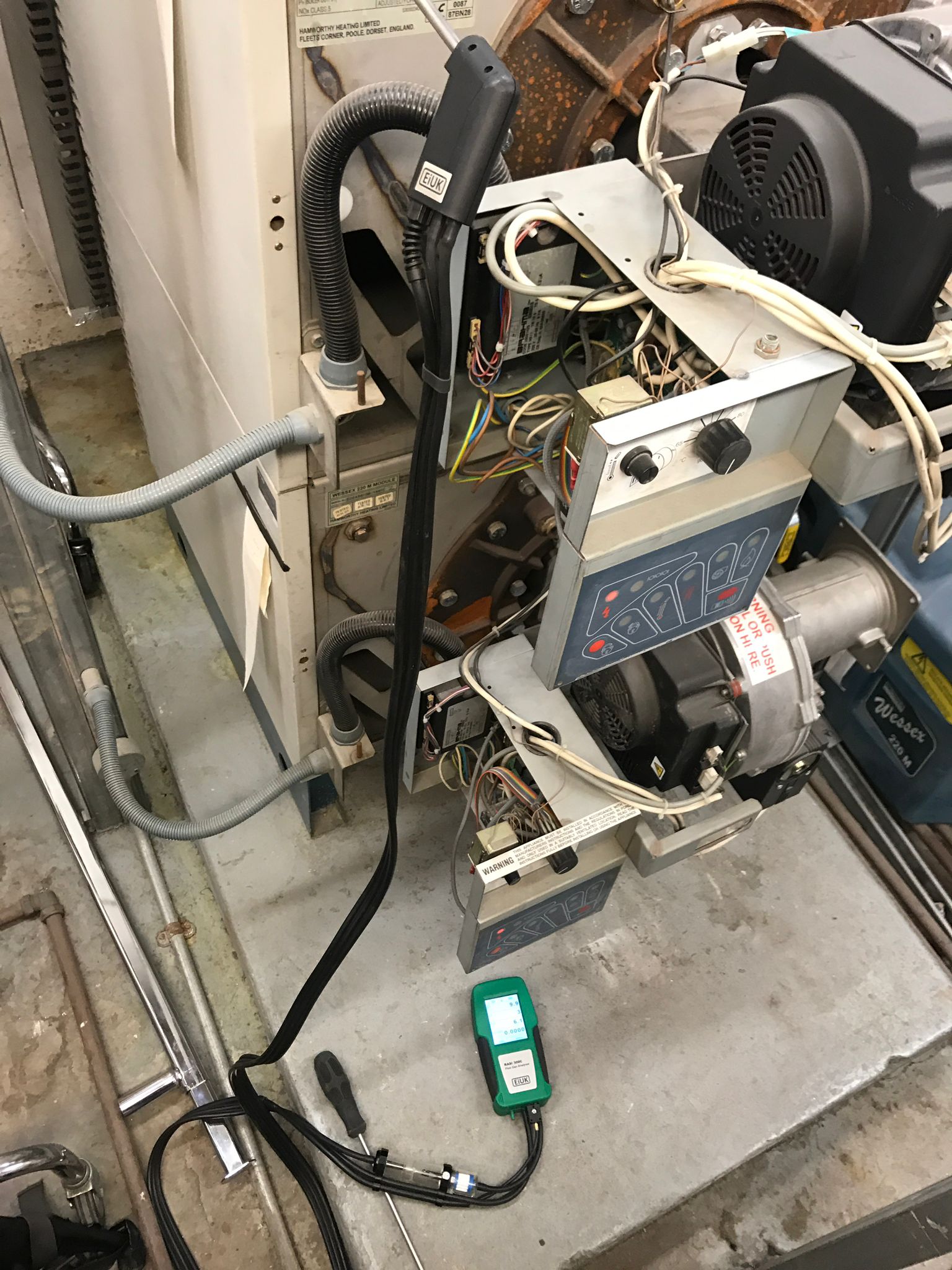 gas safe registered engineer near me Clapham, SW4